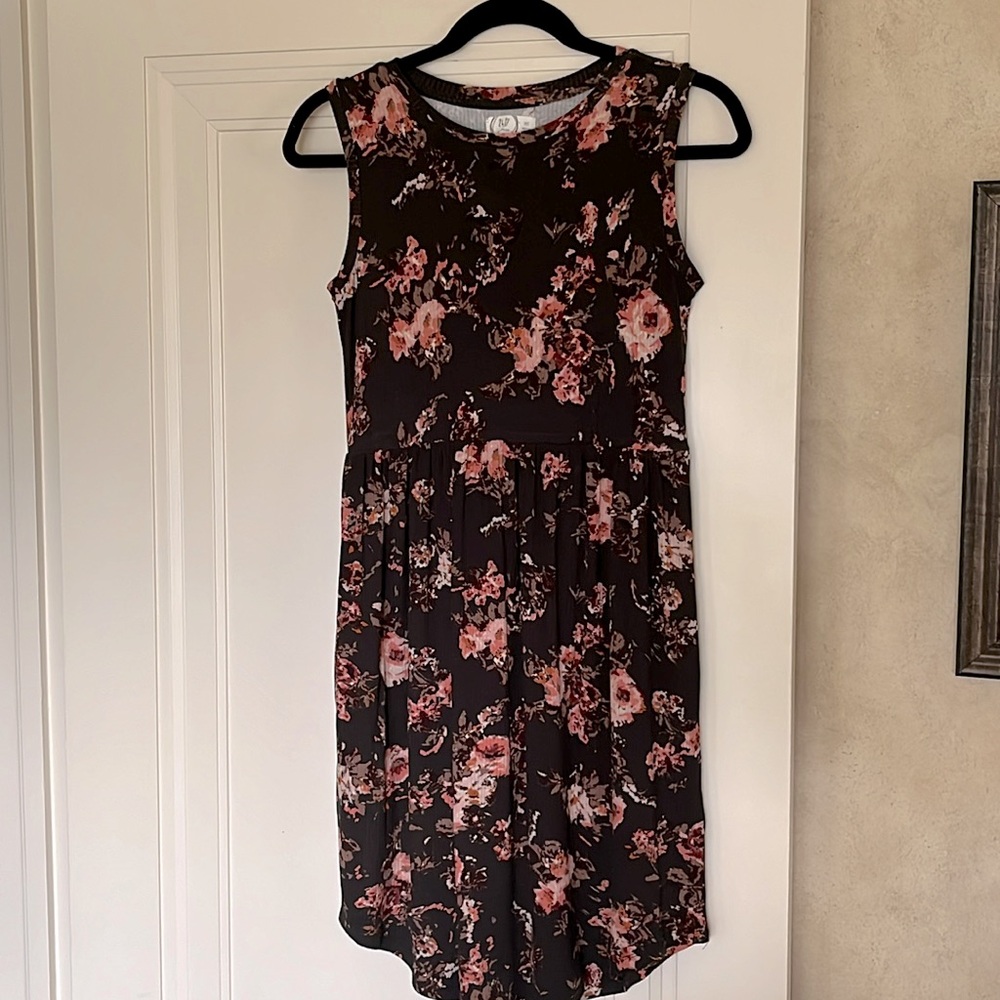 Maurices Floral Dress with Pockets Black Size XS